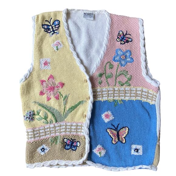 Koret Sweaters - Koret Franscisca Petites Sweater Vest Sz M White Blue Embroidered Vintage